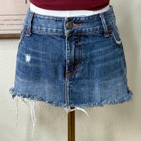 Y2k Hollister Distressed Micro Mini Denim Skirt SoCal Trashy McBling Bimbo 9 - Picture 2 of 5